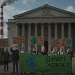 Jeunes Américains Contre Politique Énergétique Trump