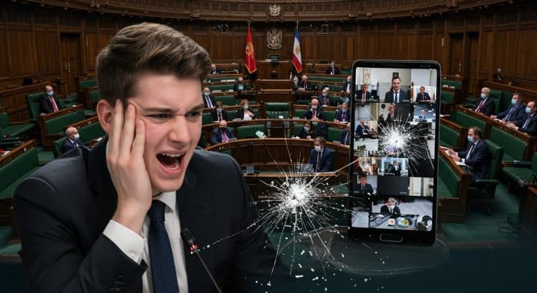Alex Hitchens : Sanctions Après Avoir Raccroché aux Députés