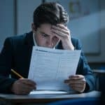 Bac 2025 : Une Lycéenne Doit Repasser Son Épreuve de Français