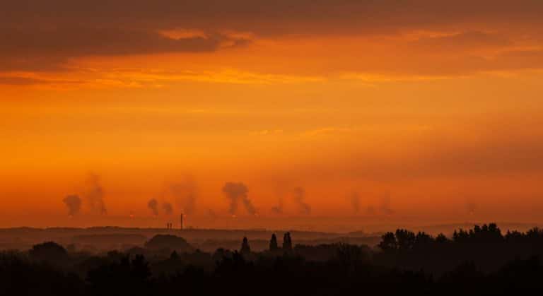 Fumées des Incendies Canadiens : Ciel Orangée en Europe