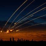 Guerre Israël-Iran : Les Enjeux d’un Conflit Explosif