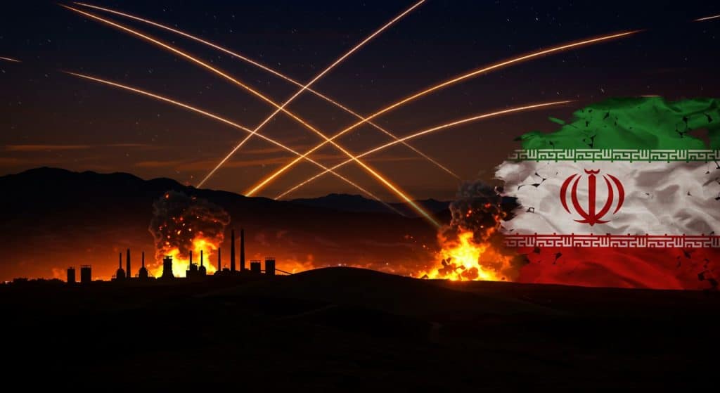 Guerre Israël-Iran : Menaces et Frappes Nucléaires en 2025