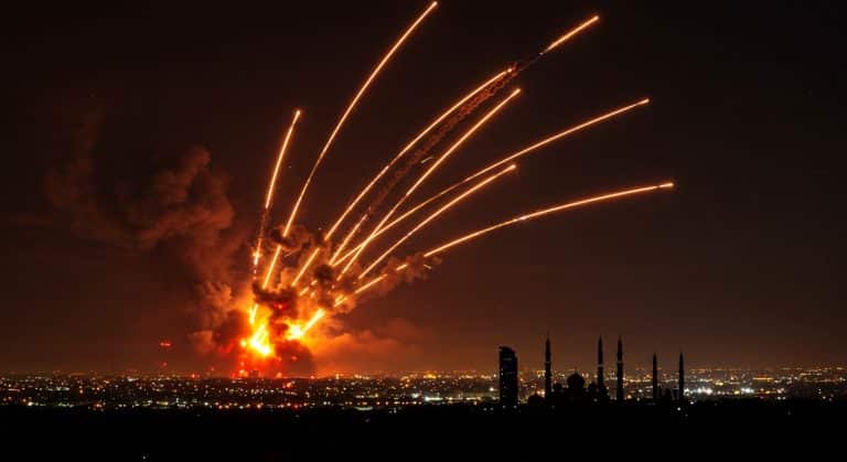 Iran Contre Israël : Une Escalade Alarmante en 2025