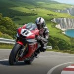 Tourist Trophy : La Course Mythique des Motards Audacieux