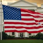 Trump Redécore la Maison Blanche en Pleine Crise Iran