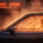 Enfants Abandonnés en Voiture : Un Père au Sex-Shop