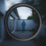 Google Condamné : Policier Nu sur Street View Indemnisé