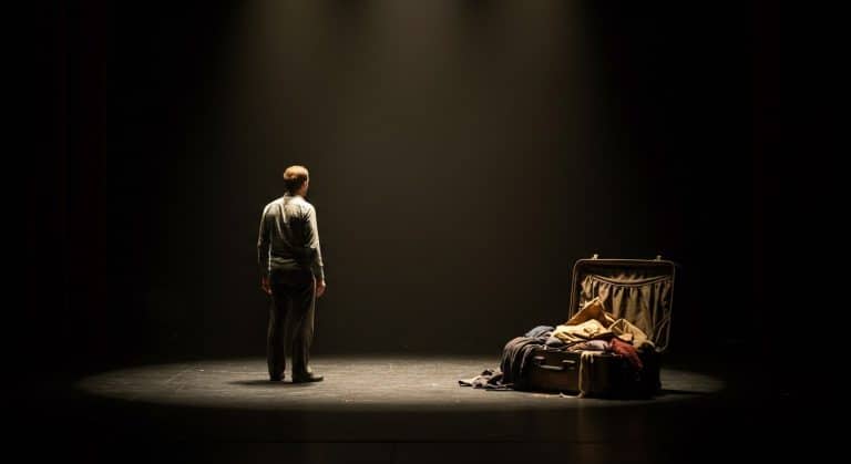 Intermittents du Spectacle : Lumière sur un Statut Ambivalent