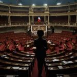 Réforme Assemblée Nationale : Moins de Groupes Parlementaires ?