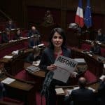 Réforme Audiovisuel Public : Dati Force le Passage au Sénat