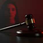 Tentative de Féminicide : 15 Ans de Prison pour Domination