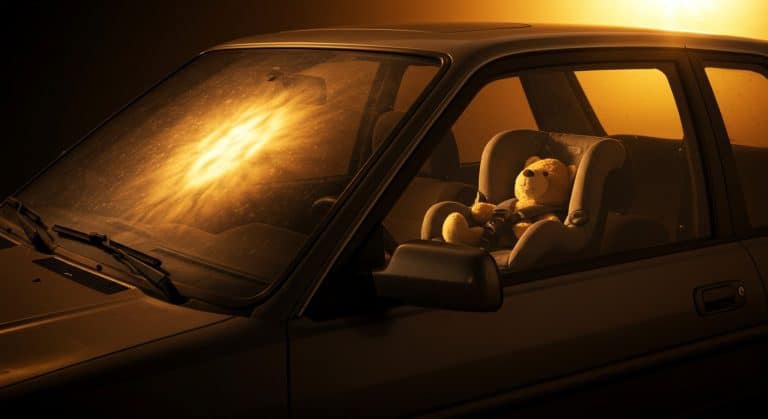 Tragédie en Belgique : Bébé Oublié dans une Voiture