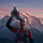 UTMB 2025 : Tom Evans Célèbre sa Victoire avec un Shoey