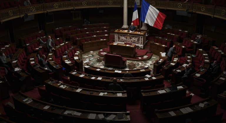 Chute du Gouvernement Bayrou : Causes et Perspectives