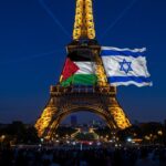 Controverse Sur Les Drapeaux À La Tour Eiffel