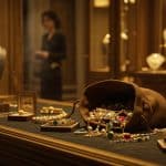 Vol de Bijoux Anciens à Paris : Un Antiquaire Piégé