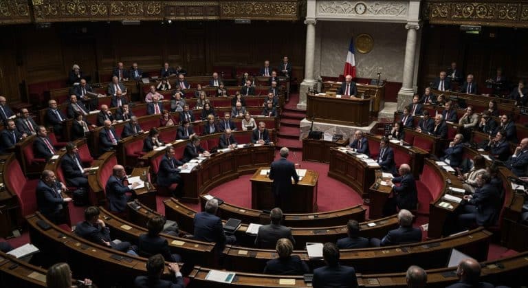Vote de Confiance 2025 : Bayrou Peut-Il Survivre ?