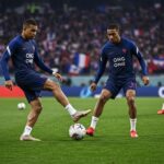 Équipe de France : Mbappé et Konaté Absents, Thauvin de Retour