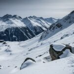 Accident Mortel Hors-Piste à Méribel : Un Skieur Décède