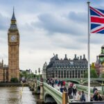 Alaa Abdel Fattah : Excuses pour Anciens Tweets Controversés au Royaume-Uni