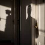 Hollande En Embuscade Pour 2027 ? Glucksmann Affaibli