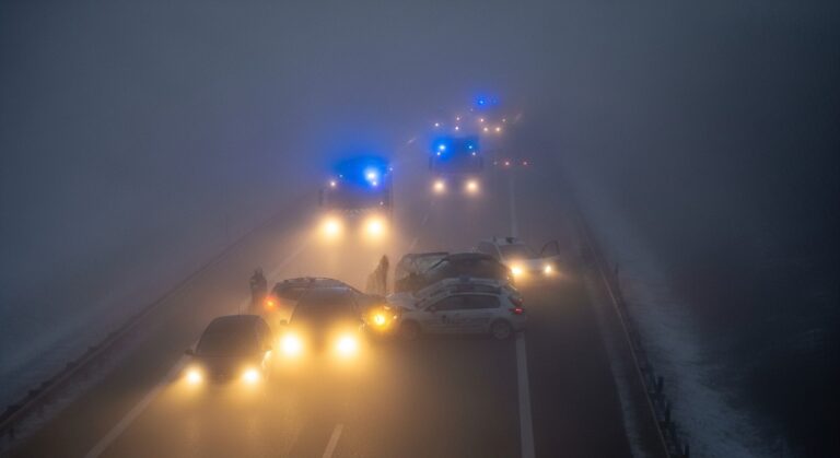 Carambolage 12 Véhicules Oise : Brouillard en Cause