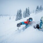 Skieur Sauve Homme Enseveli Sous la Neige dans les Alpes Suisses