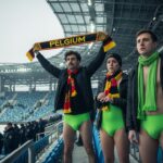Supporters Belges Condamnés au Kazakhstan pour Déguisement Borat en Ligue des Champions