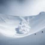 Tragédie en avalanche : 3 skieurs tués hors-piste dans les Alpes