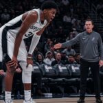 Victor Wembanyama : Gérer un Corps Hors Norme