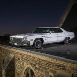 Voiture sur Toit d'Église : un Cri pour l'Éclairage Public en Normandie