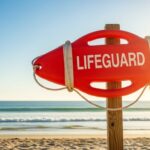 Alerte à Malibu : Stephen Amell reprend le flambeau en 2026