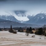 Crues et Avalanches : La France Face à une Alerte Majeure