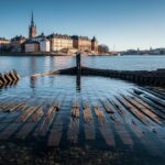 Épave du XVIIe Siècle Émerge à Stockholm Après Baisse Historique de la Baltique