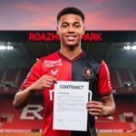 Junior Aké Signe Pro à Rennes : Une Étoile Naissante