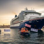 Navire de Croisière Bloqué à Marseille par Grève des Marins