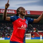 PSG Féminin Écrase Paris FC 0-3 : Kanjinga Brille