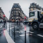 Tragédie à Barbès : Cycliste Tuée par un Camion, Colère Montante