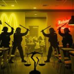 Violences au Burger King : Sursis Requis pour CRS Gilets Jaunes