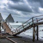 Effondrement Passerelle Plage Santander : 5 Morts