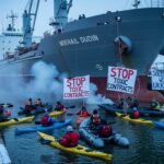 Greenpeace Bloque Cargo Uranium Russe à Dunkerque