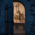 Objets Sacrés Volés dans les Églises du Tarn : Qui est Derrière ?