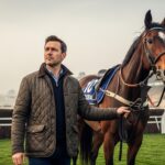 Jeune Entraîneur Hippique : Portrait Inspirant de Florian Bellemere