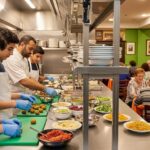 Lycéens et Chef Étoilé Cuisinent pour les Démunis à Arras