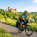 5 Itinéraires à Vélo pour les Ponts de Mai : Patrimoine et Nature