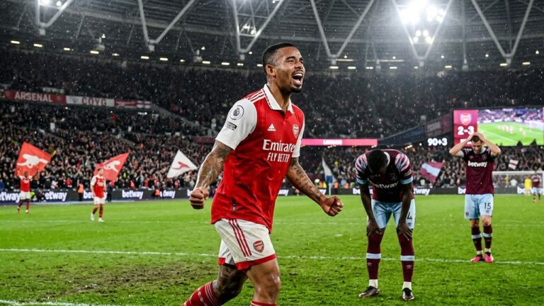 Arsenal s&rsquo;impose à West Ham et garde la tête de la Premier League