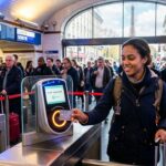 Carte Bancaire dans Transports Parisiens : Pratique ou Plus Cher ?