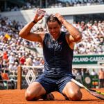 Casper Ruud Surmonte un Coup de Chaud Terrifiant à Roland-Garros 2026