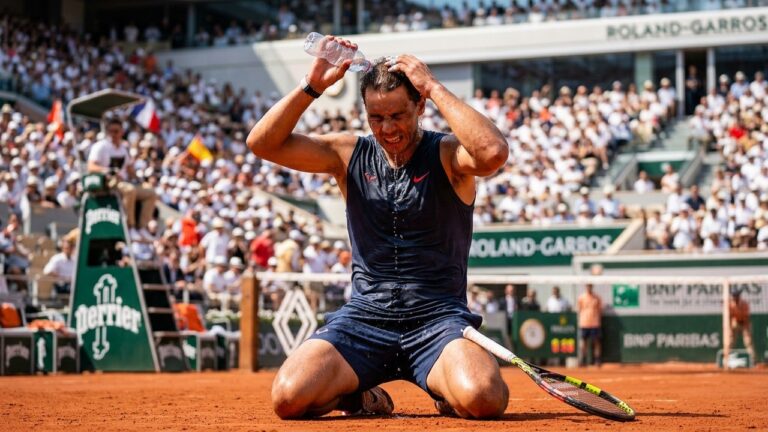 Casper Ruud Surmonte un Coup de Chaud Terrifiant à Roland-Garros 2026