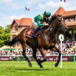 Daryz Triomphe Dans Le Prix Aga Khan IV À Longchamp